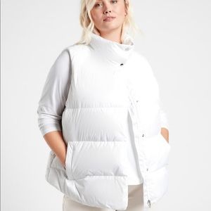 Athleta Down Vest White NWT Size 1X